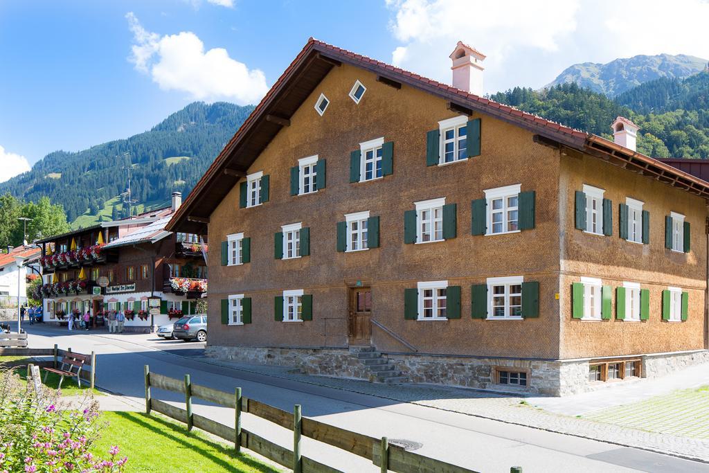 "Viktoria Apartments" - Annehmlichkeiten Von 4-Sterne Familien-Und Wellnesshotel Viktoria Koennen Mitgenutzt Werden Oberstdorf Exterior foto